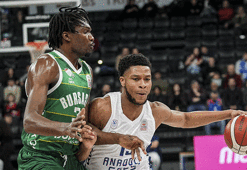 Anadolu Efes, Bursaspor Basketbol'u mağlup etti!