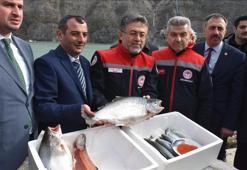 '2025 yılında su ürünlerinden ülkemiz 2,3 milyar dolarlık bir ihracat rakamına ulaştı'