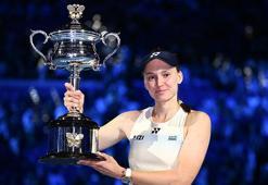 Avustralya Açık'ta şampiyon Elena Rybakina!