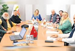 Geleceğin yazarları İzmir’de yarıştı