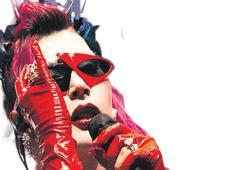 Telefonda Sezen mikrofonda 11 bin kişi!