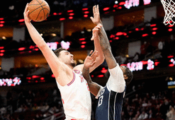 NBA'de Alperen Şengün, Houston Rockets'ı galibiyete taşıdı!