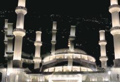 Külliye’de Berat Kandili özel yayını