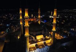 AKŞAM EZANI NE ZAMAN OKUNUYOR? 2 Şubat 2026 Berat Kandili orucu İstanbul, Ankara, İzmir iftar saatleri