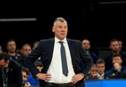 Fenerbahçe'de Sarunas Jasikevicius'tan Barcelona maçı öncesi uyarı