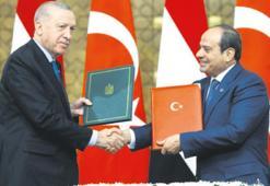 Cumhurbaşkanı Erdoğan Mısır’da Sisi ile bir araya geldi! Ortak gündemimiz Filistin davası