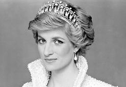Hollywood yıldızından şaşırtan itiraf! 'Prenses Diana'nın hayaleti peşimi bırakmıyor'