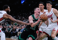 NBA'de Celtics 22 sayılık farktan döndü! Üst üste 5. maçını kazandı