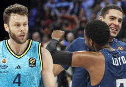 EuroLeague'de Fenerbahçe liderliğini sürdürdü! Anadolu Efes kötü gidişata 'dur' dedi