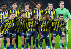 Fenerbahçe'de yıldız futbolcu sezon sonunda ezeli rakibe! İsyan etti: Nereye gideyim?