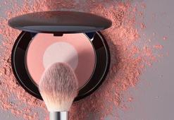 Allıklarınız taşlaştıysa koli bandı yöntemini deneyin! Pigmentini daha iyi veriyor