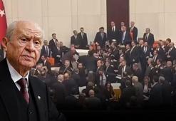 Mecliste 'Yemin' kavgası! Bahçeli'den CNN Türk'e özel açıklama: CHP neyin korkusunu yaşıyor?