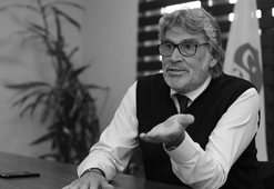 Eski Milli futbolcu Ömer Kaner hayatını kaybetti!