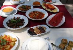 İBB sosyal tesislerinde iftar menülerine zam! İşte yeni fiyatlar