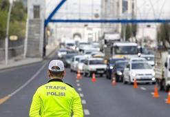 Trafikte yeni dönem yasalaştı: Drift atana 140 bin TL, kış lastiği takmayana 6 bin TL ceza!