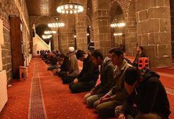 İstanbul Cuma namazı kaçta kılınacak? 13 Şubat Cuma namazı vakti Diyanet