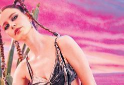 Şarkı hamlesi sınıfta kaldı