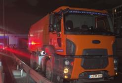 Küçükçekmece’de belediye temizlik aracına çarpan motosikletteki 2 kişi öldü