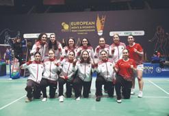 Badmintonda tarihi zafer