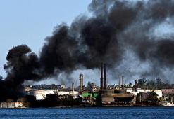 Petrol krizi yaşayan Küba'da rafineride korkutan yangın! Bölgeden dumanlar yükseliyor