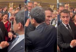 Macron ile terör örgütü SDG/YPG elebaşı Abdi kucaklaştı