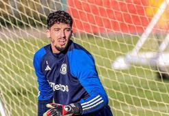 Süper Lig devinden Altay Bayındır hamlesi! Sezon sonu görüşmeler başladı