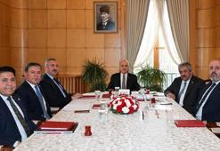 Şiddeti reddeden örgüt mensupları için yasa önerisi: Hedef toplumla bütünleşme olmalı