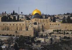 Kudüs Valiliği'nden Mescid-i Aksa tepkisi! 'İsrail'in baskın süresini uzatması tehlikeli bir tırmanış'