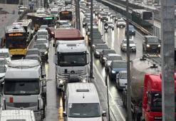 İstanbul trafiği durma noktasında! Yoğunluk yüzde 90’a kadar yükseldi