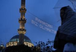 Ramazan ayının müjdecisi! Mahyalar tek tek yandı