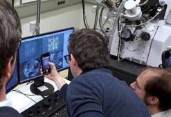 Dünyanın en küçük QR kodu ile Guinness rekoru kırıldı