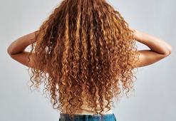 Tek ürünle belirgin bukleler yapmak çok kolaymış! Böyle şekilleniyor