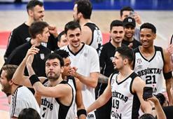 Türkiye Kupası'nda ilk finalist Beşiktaş! Anadolu Efes veda etti