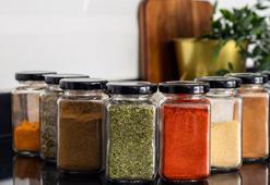 Baharatları sakın bu şekilde saklamayın! Aromasını kaybetmesine neden olan hatalar