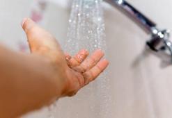 Yıkanmak orucu bozar mı? Oruçluyken duş alınır mı?