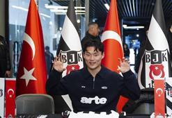 Beşiktaşlı Hyeon-gyu Oh, imza gününde taraftarlarla buluştu! Yıldız oyuncuya büyük ilgi