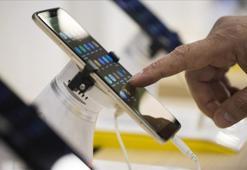 Küresel akıllı telefon pazarının bu yıl daralacağı öngörülüyor