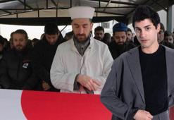 Oyuncu arkadaşları yalnız bırakmadı! İbrahim Yıldız son yolculuğuna uğurlandı