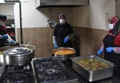 Gümüşhane’de 40 haneye her gün sıcak yemek! Ramazan bereketi sofralara ulaşıyor