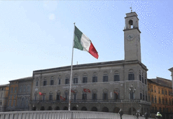 İtalya Başbakanlığı yakınlarındaki şüpheli çantaya bomba imha ekipleri müdahale etti