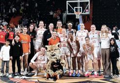 ÇBK Mersin, Avrupa Kupası'nda finale yükseldi!