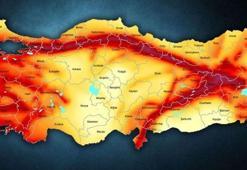 Türkiye’de her 20 yılda 3 büyük deprem! Uzmanından uyarı: '10 günde bir...'