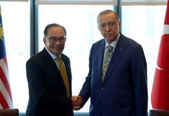 Cumhurbaşkanı Erdoğan, Malezya Başbakanı Enver İbrahim ile görüştü