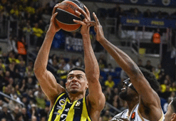 Fenerbahçe, Monaco'yu farklı devirdi! Temsilcimiz seriyi bozmadı