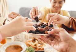 Sağlıklı oruç için sahur atlanmamalı, iftar kontrollü yapılmalı