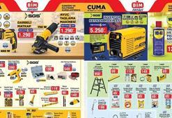 BİM 13 MART YENİ AKTÜEL KATALOG! BİM 13 Mart Cuma aktüel kataloğunda bu hafta hangi ürünler satışa çıkacak? Darbeli Matkap, Sıcak Mum Silikon Tabancası, Invertör Kaynak Makinesi, 3+1 Basamak Merdiven...