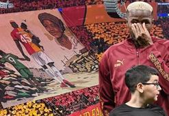 Osimhen'e Galatasaray seyircisinden büyük sürpriz! Gözyaşlarını tutamadı