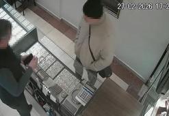 Gül Dağ cinayetinde yeni gelişme! Cinayet şüphelisi komşusu çıktı: Kuyumcudan 'kesik bilezik' ihbarı