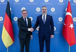Dışişleri Bakanı Hakan Fidan, Alman mevkidaşı Wadephul ile Ankara'da bir araya geldi