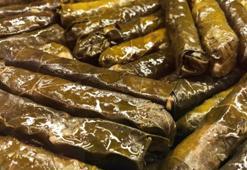 Ramazan Bayramı'na hazırlık! Zeytinyağlı yaprak sarmasının püf noktası